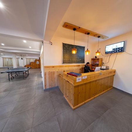 Woosah Hostel Лех Екстериор снимка