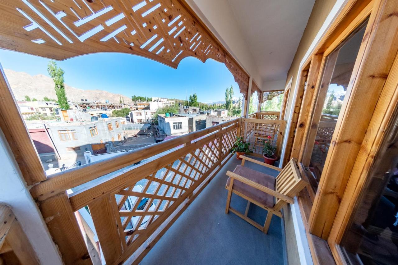 Woosah Hostel Лех Екстериор снимка
