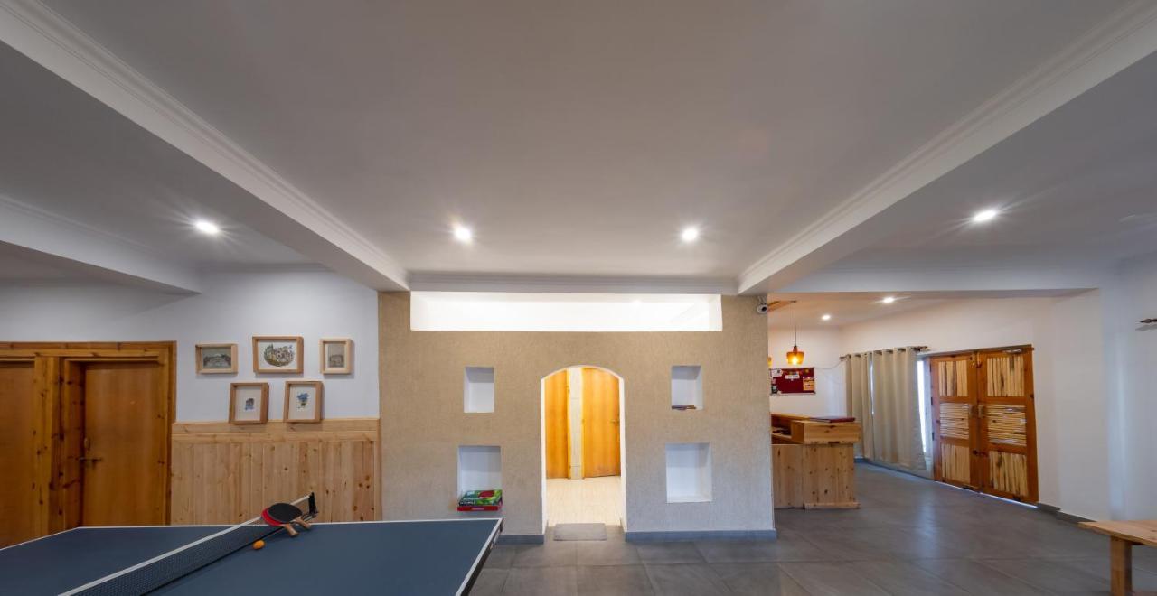 Woosah Hostel Лех Екстериор снимка