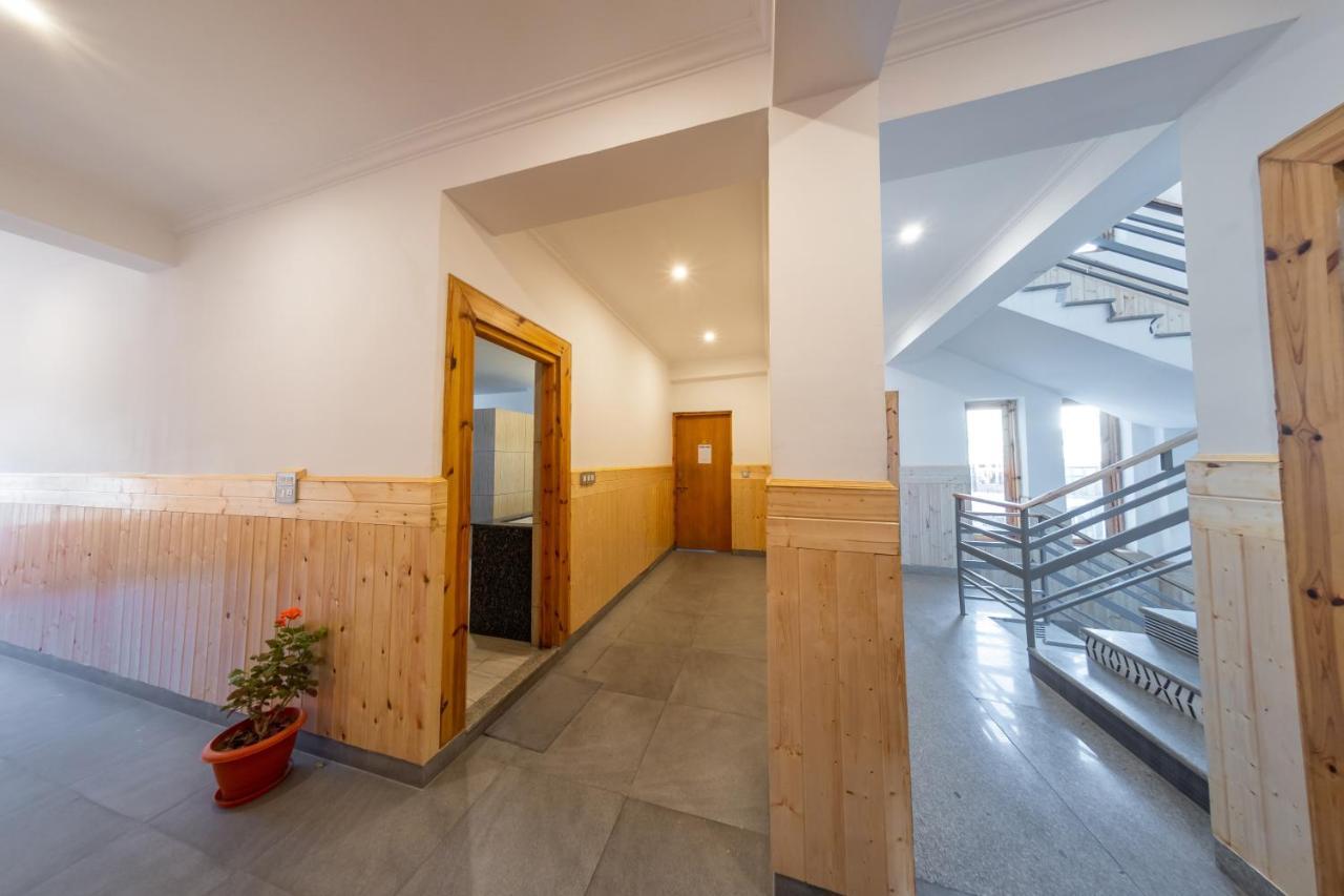 Woosah Hostel Лех Екстериор снимка