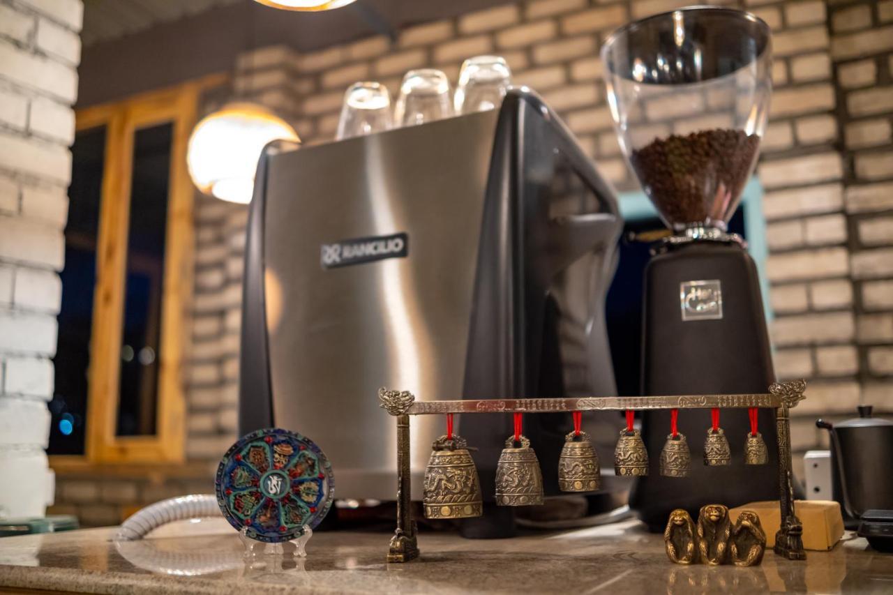 Woosah Hostel Лех Екстериор снимка