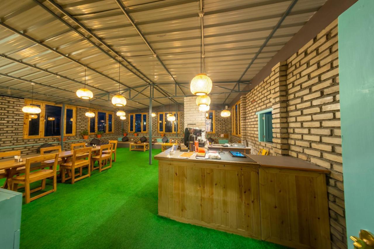 Woosah Hostel Лех Екстериор снимка