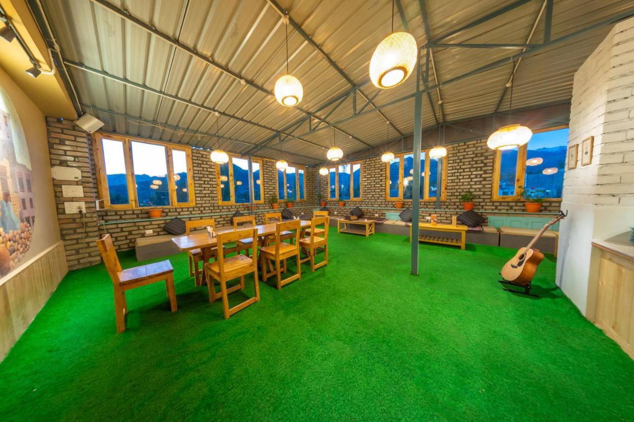 Woosah Hostel Лех Екстериор снимка