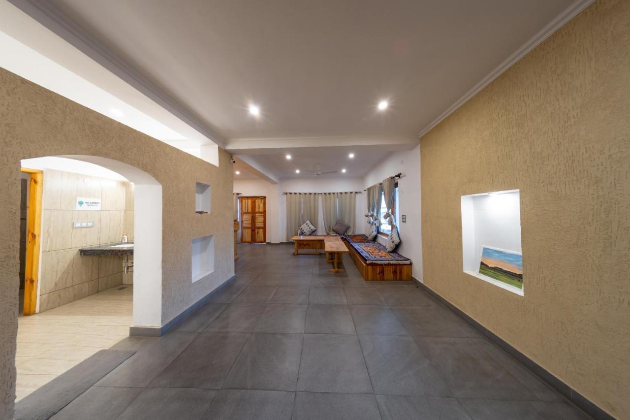 Woosah Hostel Лех Екстериор снимка