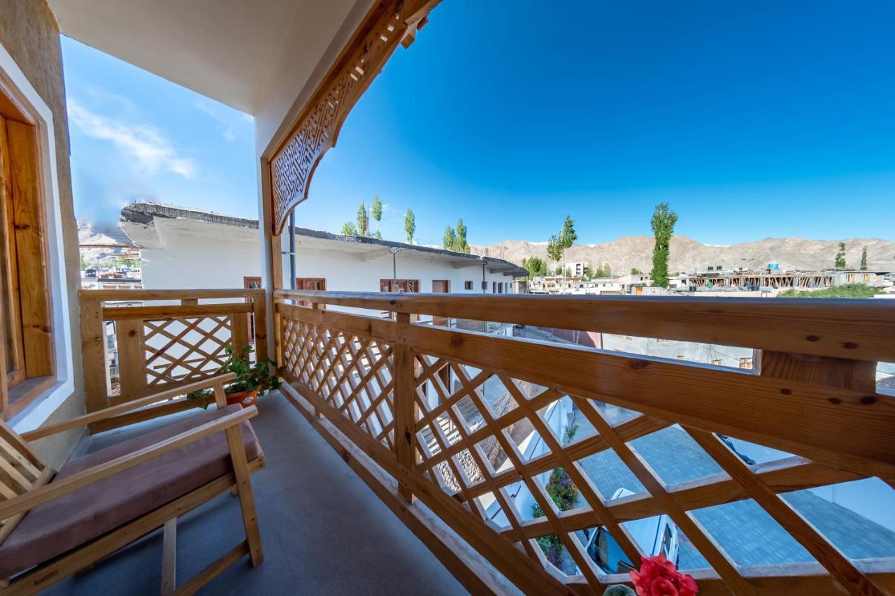 Woosah Hostel Лех Екстериор снимка